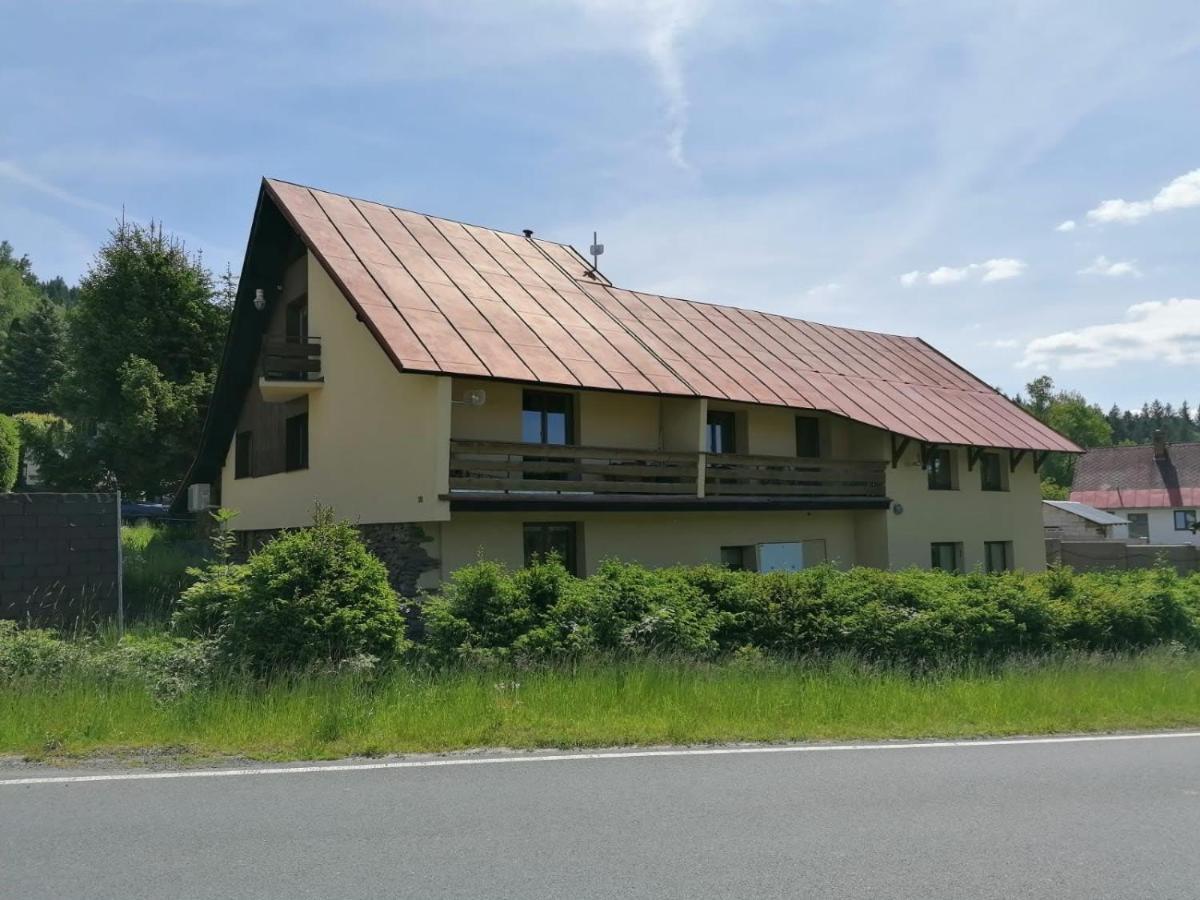 Spicak - U Barabu Appartement Železná Ruda Buitenkant foto
